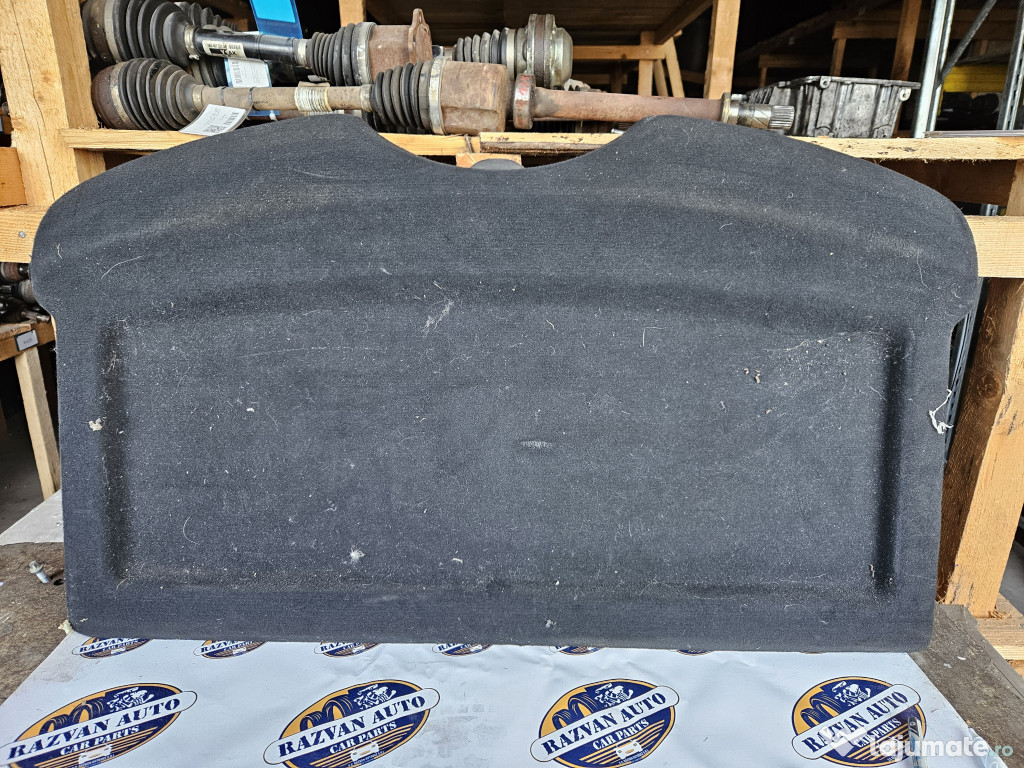 Polita portbagaj Skoda Rapid Berlina 2014