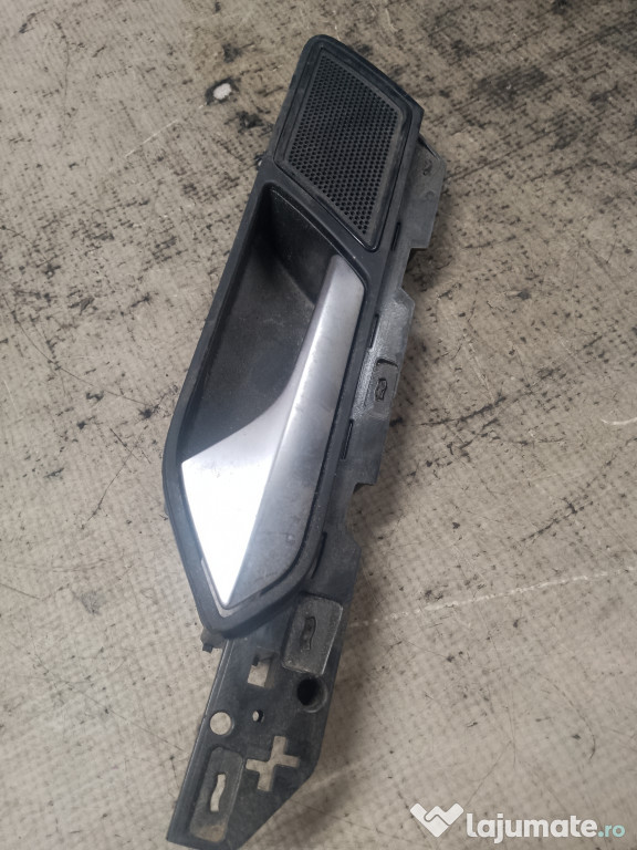 Maner interior stanga spate Volkswagen Passat B8 2015