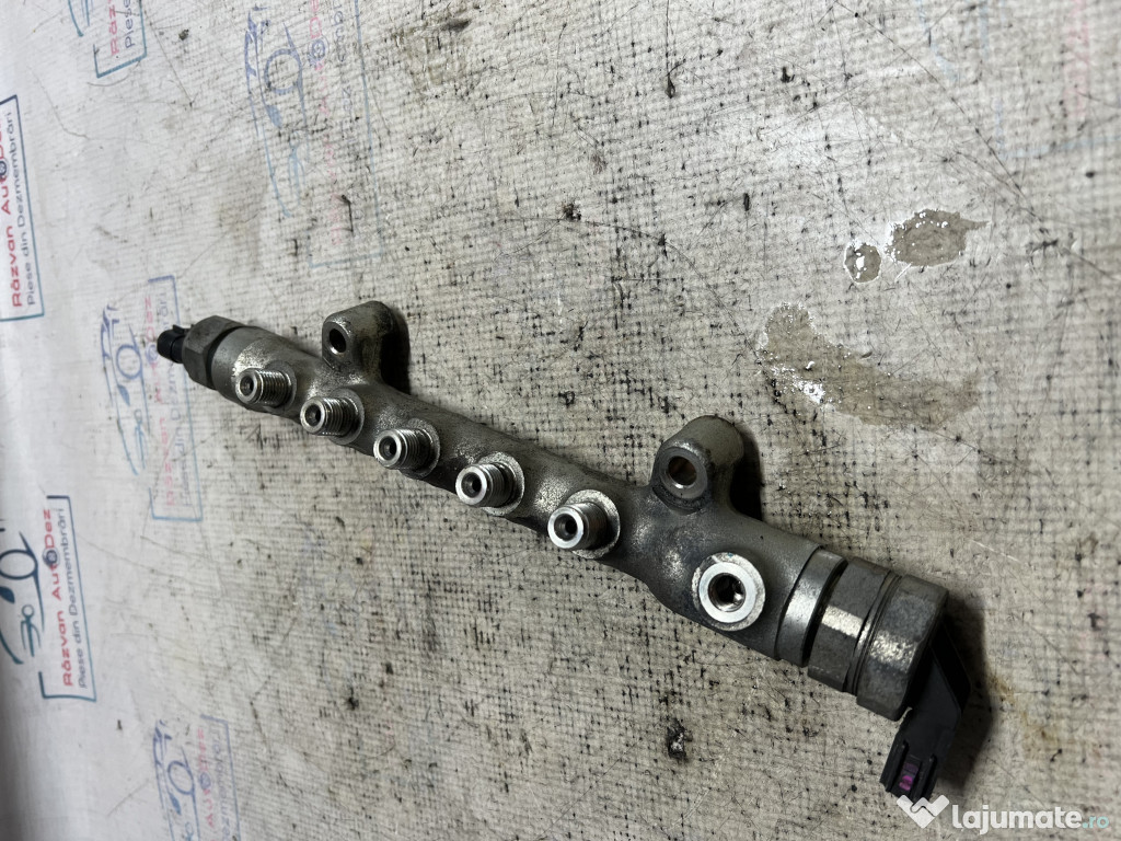 Rampa injectie Mazda 3 2.2 Motorina 2014