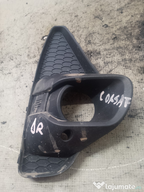 Grila proiector dreapta Opel Corsa F 2019