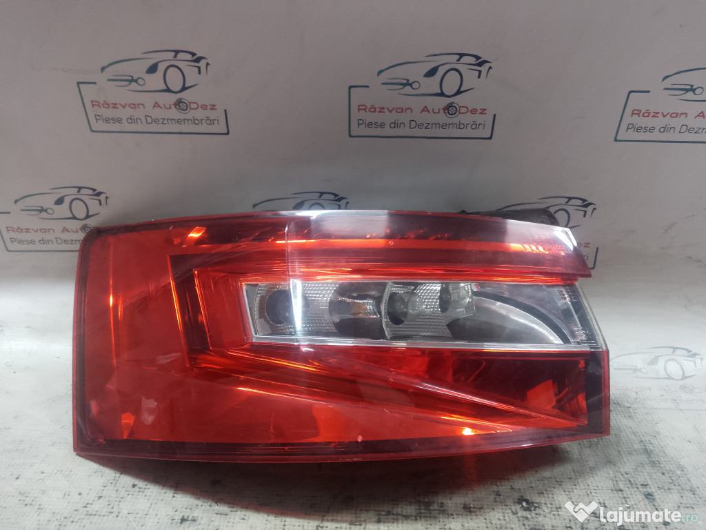 Stop stanga aripa Skoda Superb 3 Berlina 2015
