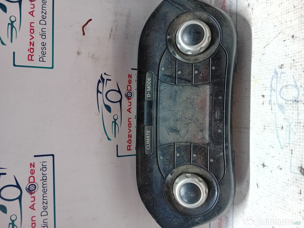 Panou comanda clima Nissan Juke 2013