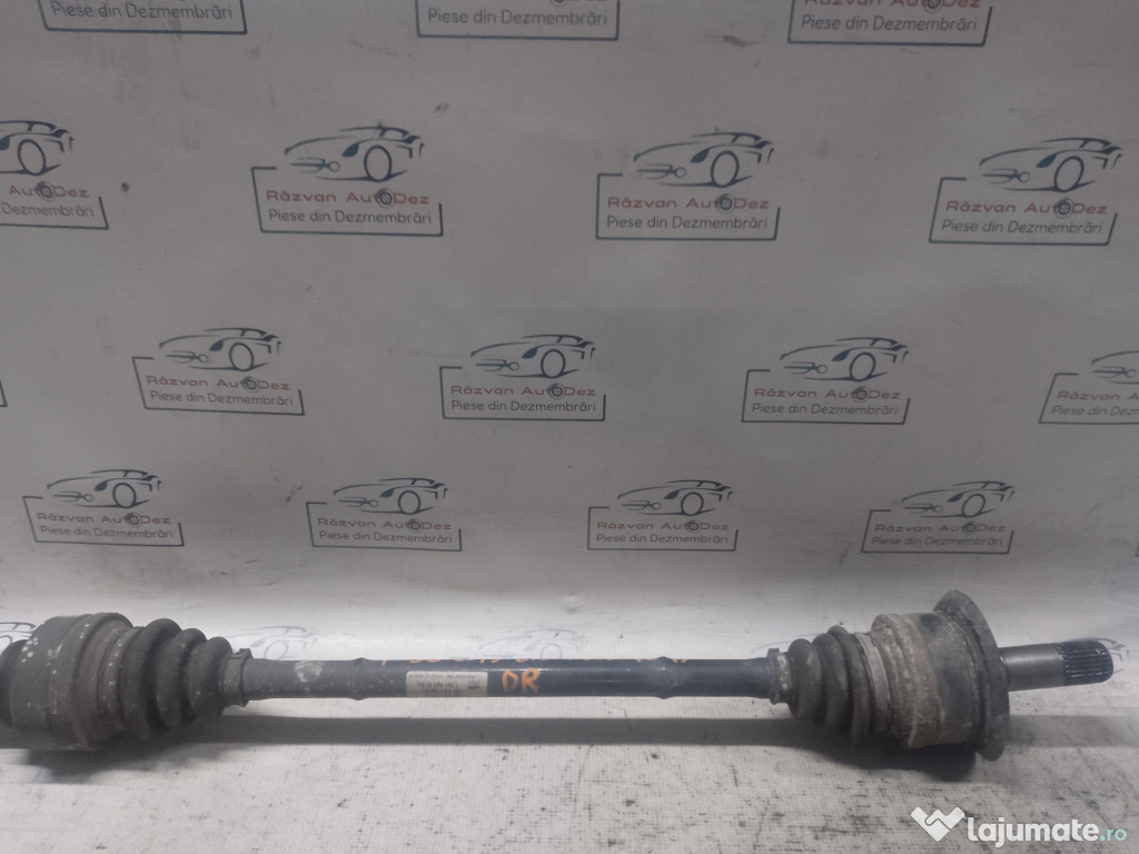 Planetara dreapta spate BMW F30 2.0 Motorina 2013