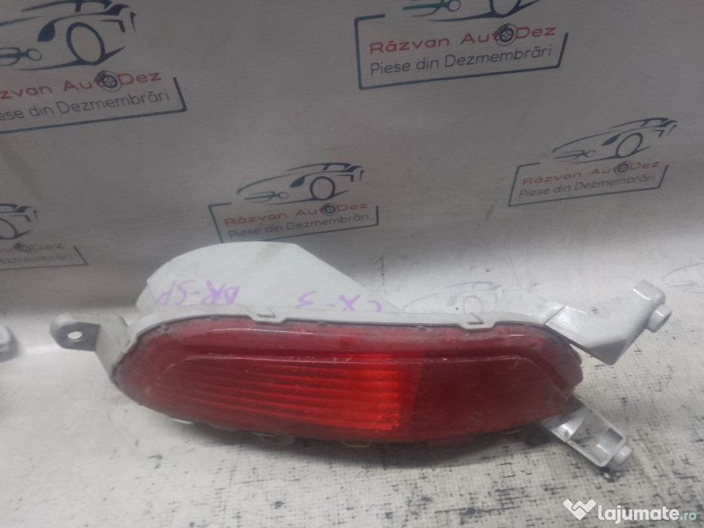 Catadioptru reflectorizant dreapta Mazda CX-3 2013