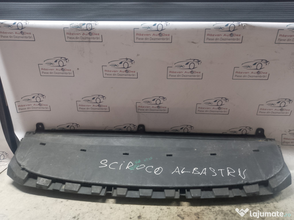 Scut bara fata Volkswagen Scirocco 2011