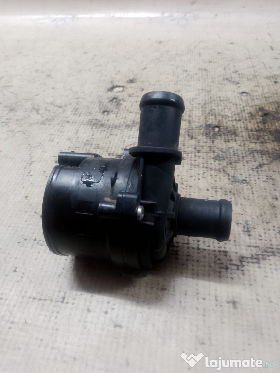 Pompa recirculare apa Skoda Octavia 3 2015