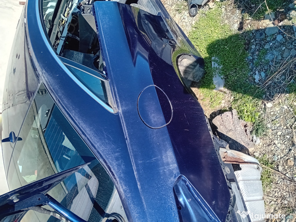 Aripa Dreapta Spate Mercedes E 350 2010