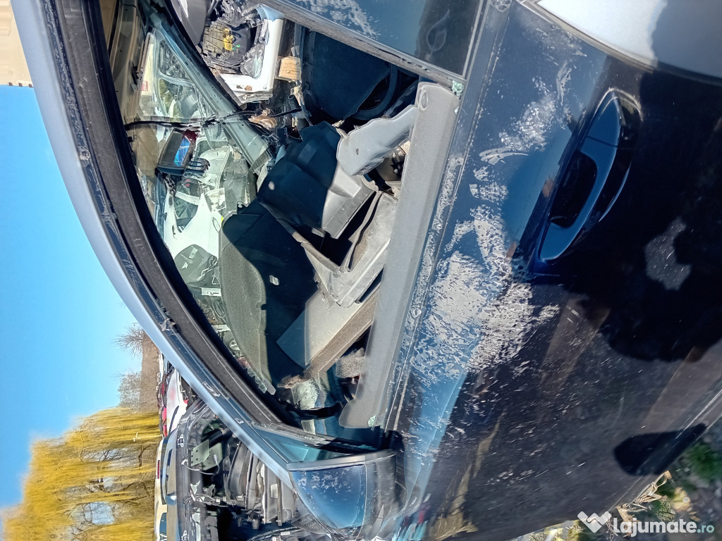 Usa stanga fata Volkswagen Touareg 2012