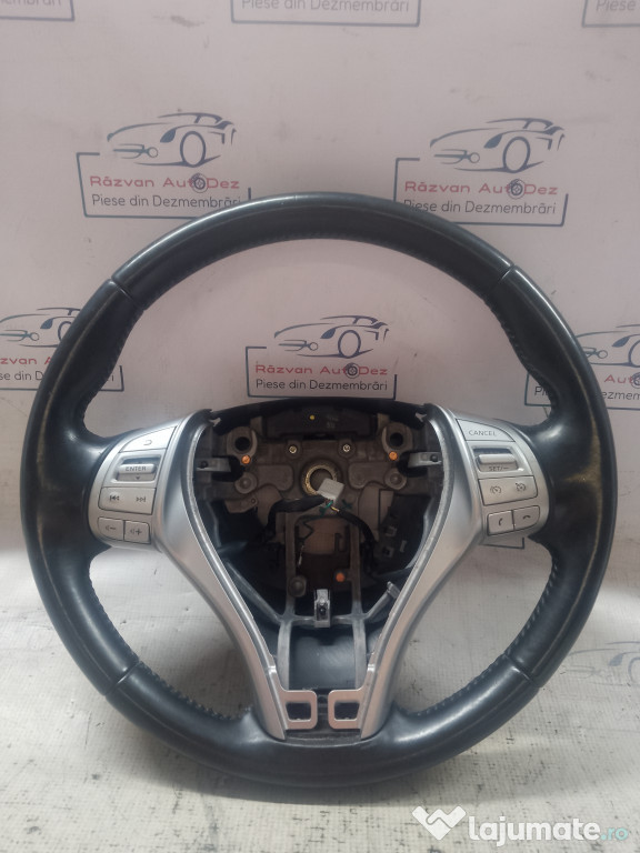 Volan cu comenzi Nissan Qashqai 2016