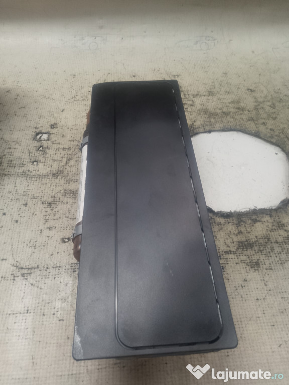 Airbag genunchi Volkswagen Passat B8 2.0 Motorina 2016