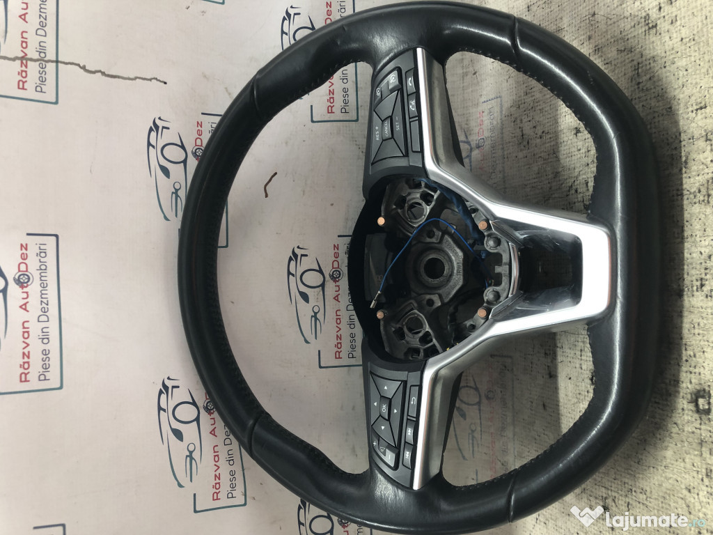 Volan cu comenzi Nissan Qashqai 2016