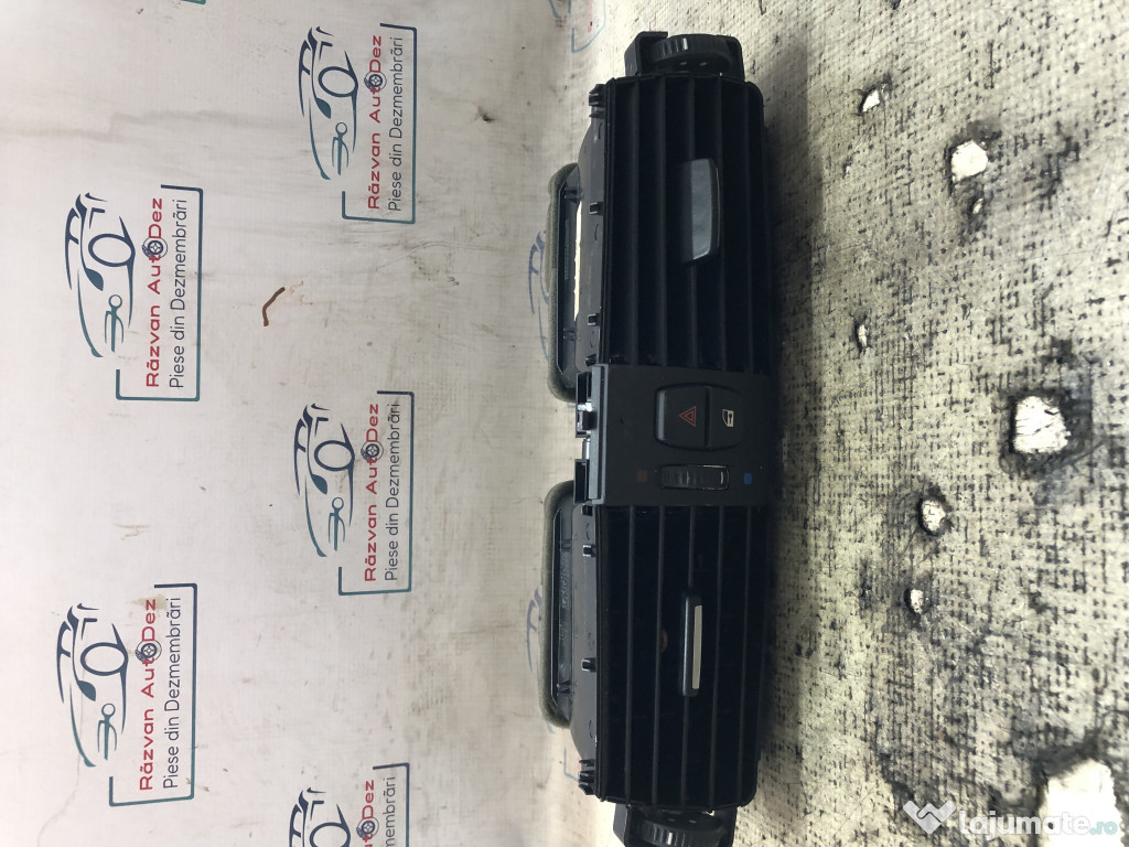 Grila ventilatie centrala BMW X3 F25 2015