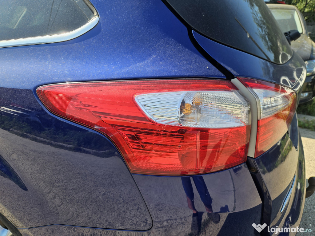 Stop stanga aripa Ford Focus 3 Break 2015