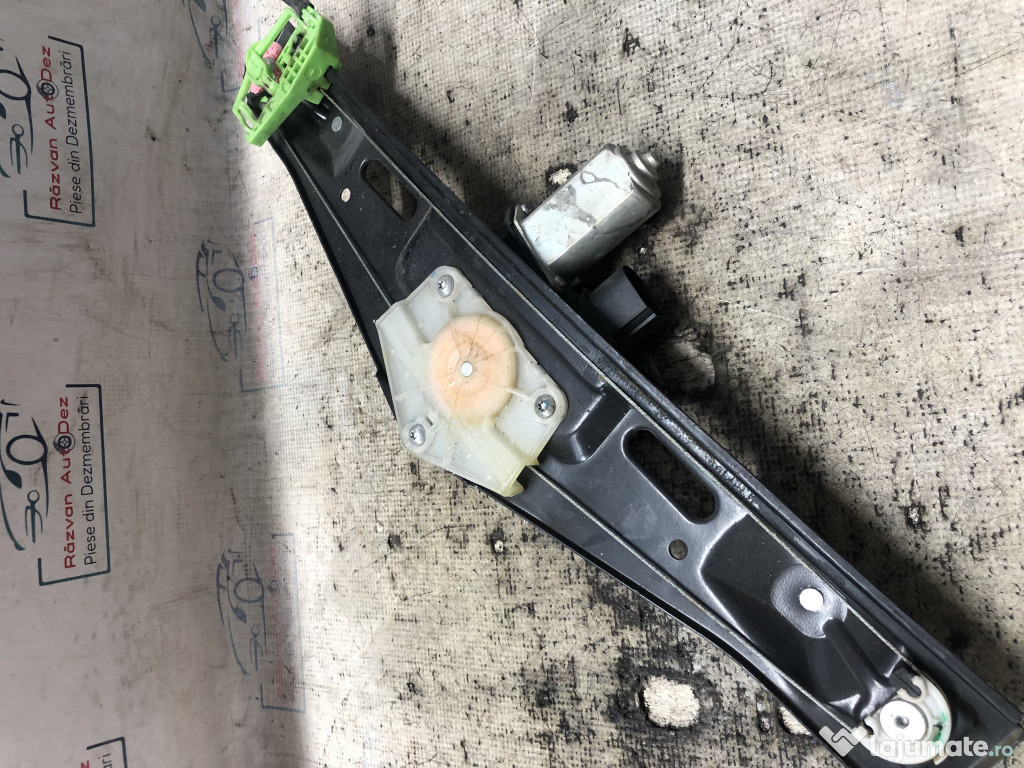 Macara geam stanga spate BMW X1 2010