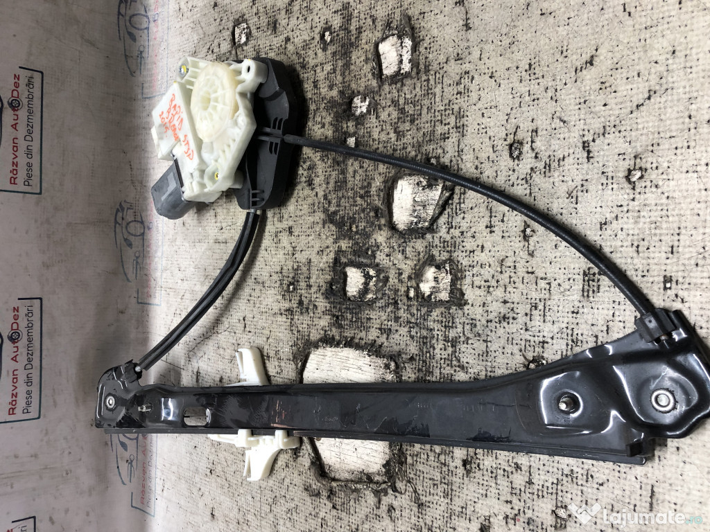 Macara geam stanga spate Skoda RAPID 2015