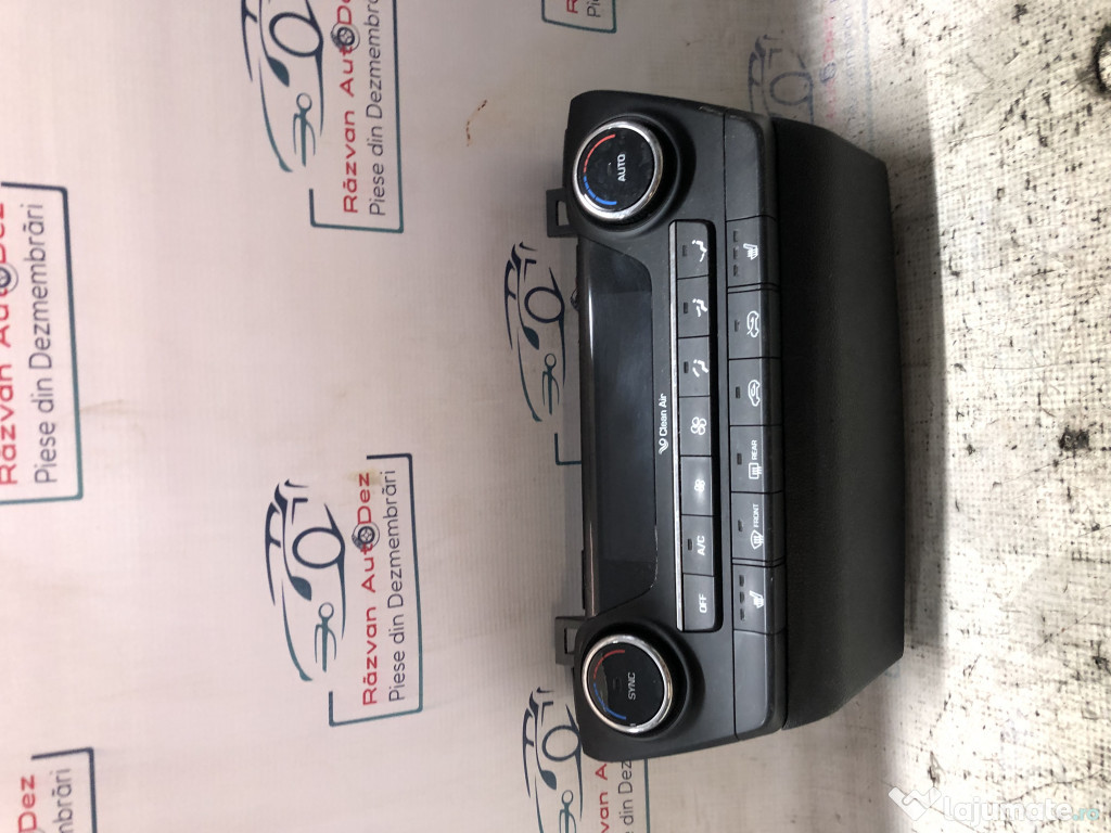 Panou comanda clima Hyundai Tucson 1.7 Motorina 2017