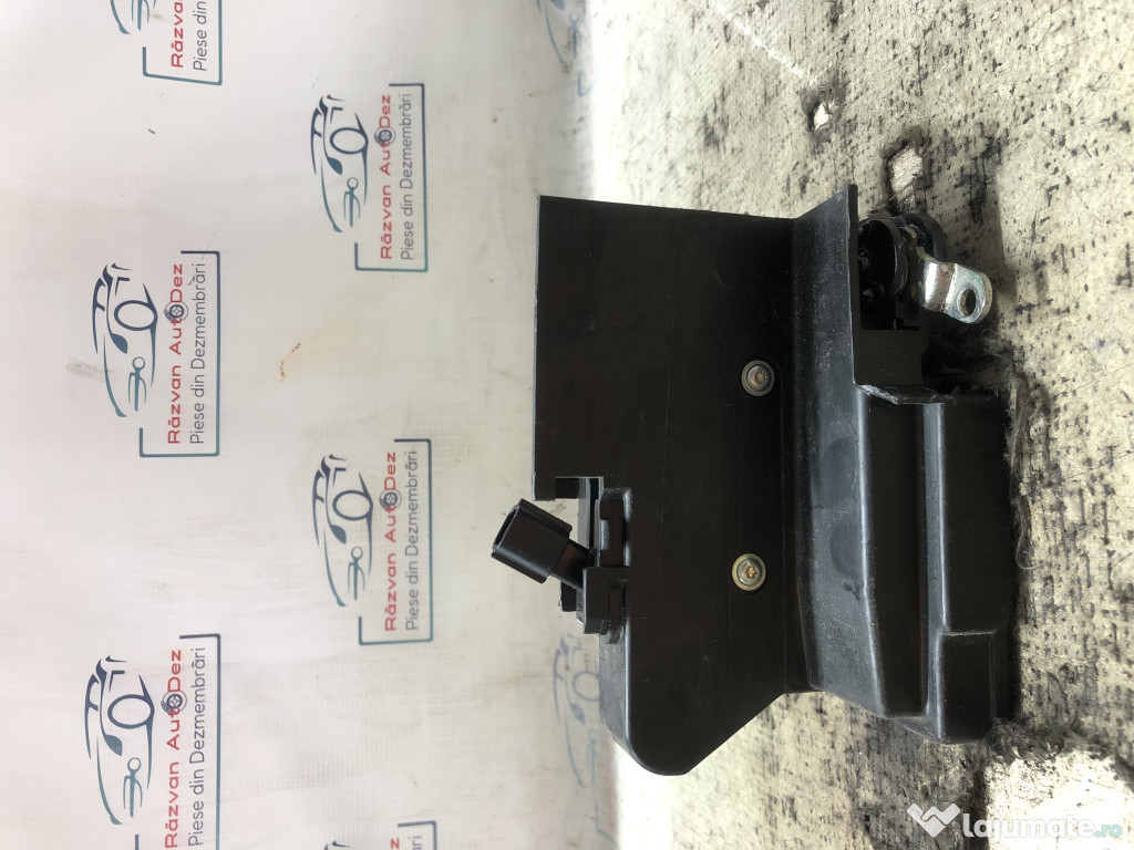 Broasca dreapta fata Dacia Duster 2019