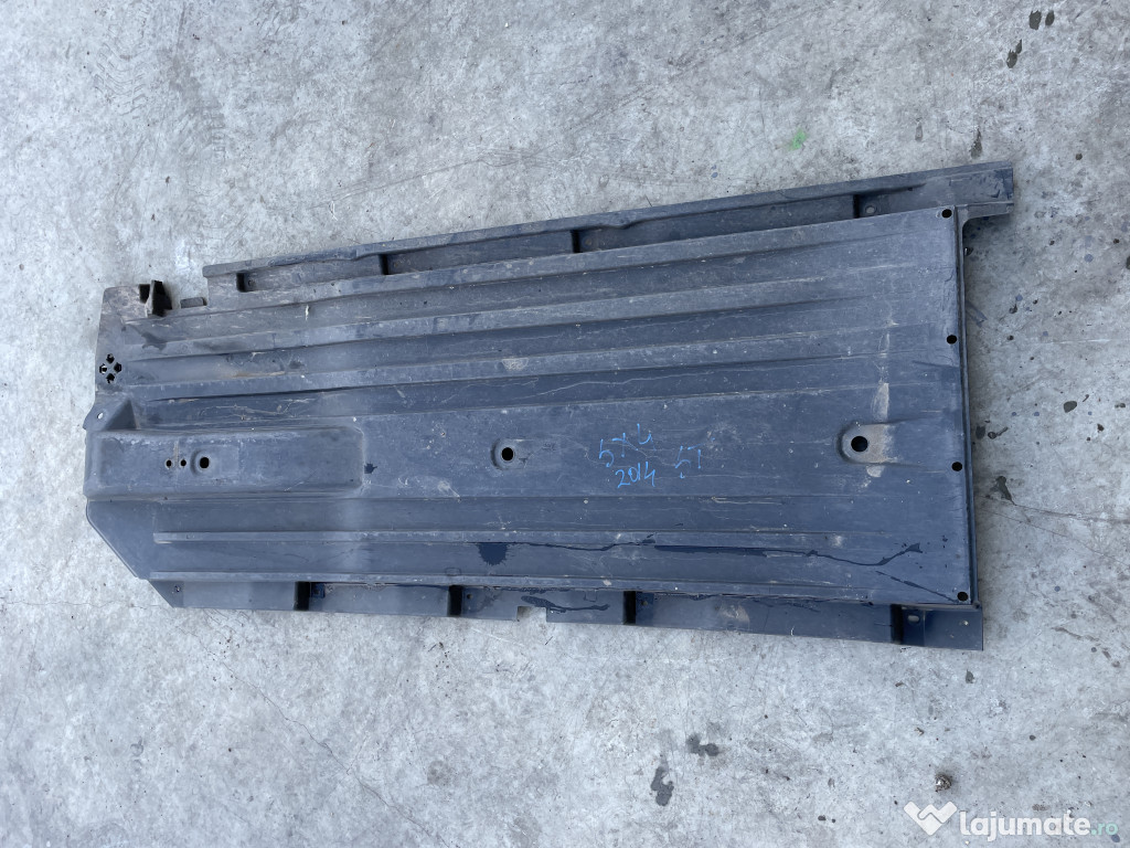 Scut lateral stanga Suzuki SX4 1.6 2014