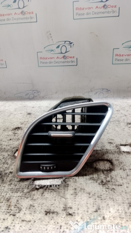 Grila ventilatie Audi A4 B8 2010