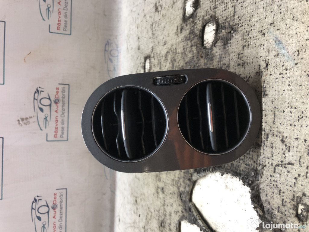 Grila ventilatie dreapta Volkswagen Tiguan 2.0 2014