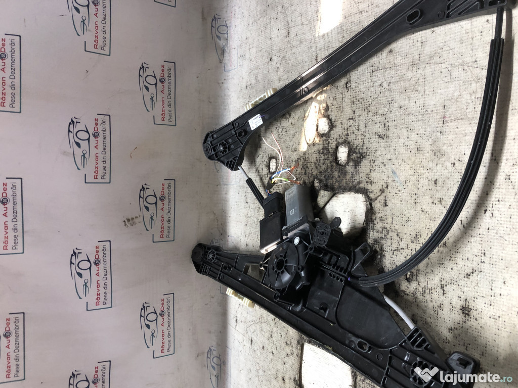 Macara geam stanga fata Peugeot 3008 2019