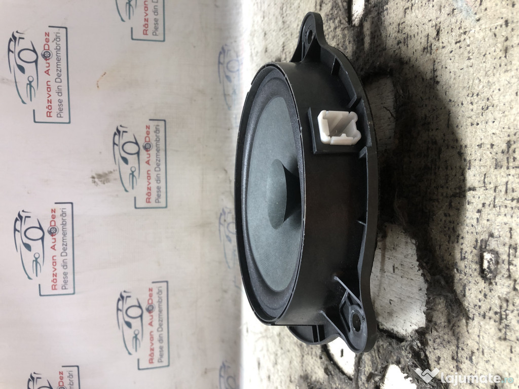 Boxa stanga spate Nissan X-Trail 2014