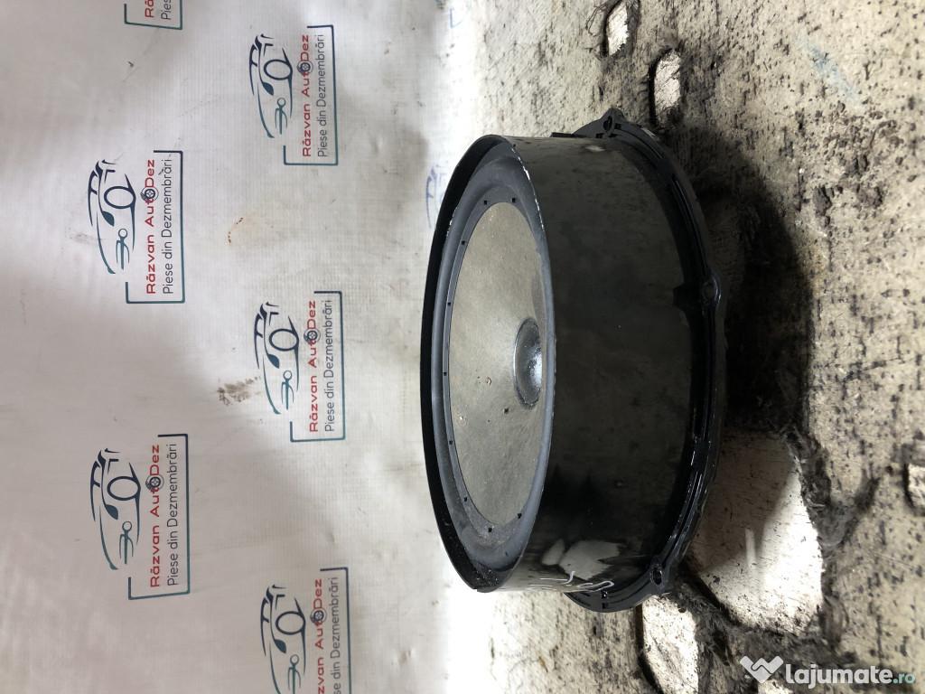 Boxa stanga fata Volkswagen Tiguan 2014