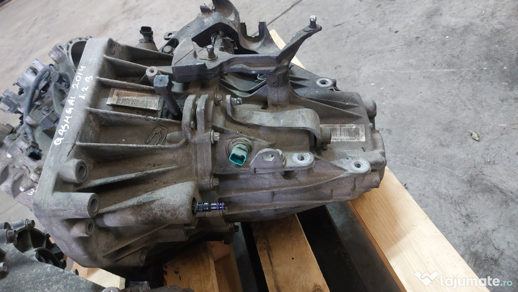 Cutie de viteze 6 trepte Nissan Qashqai 1.2 Benzina 2016