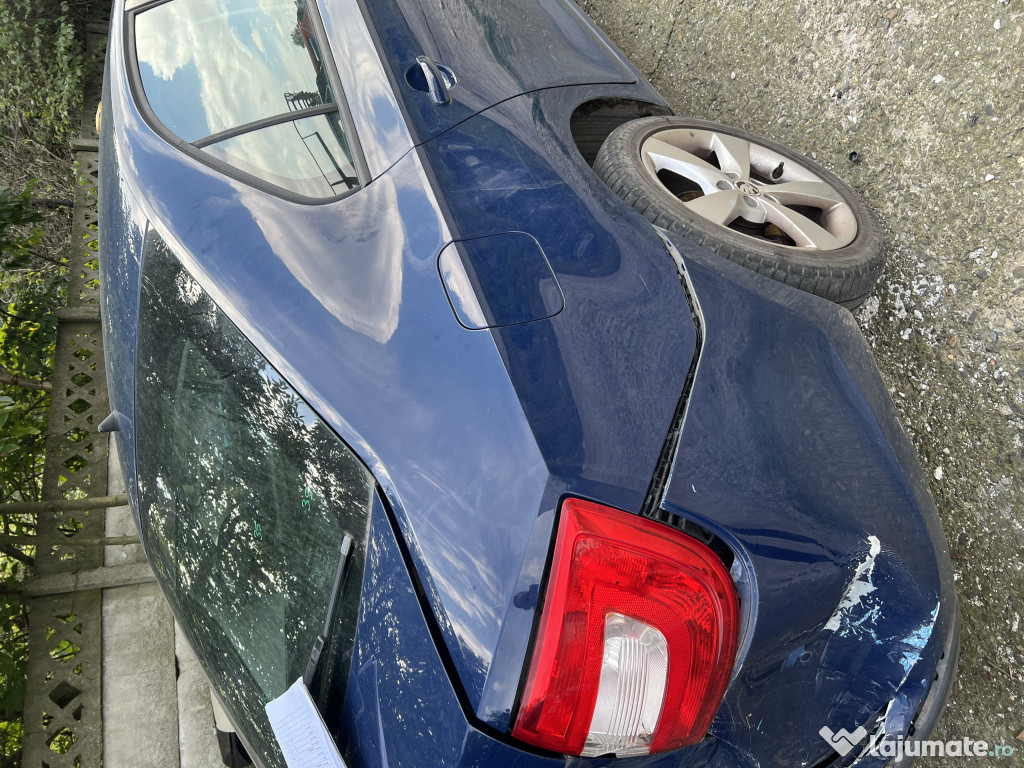 Aripa Dreapta Spate Skoda Rapid Berlina 1.2 2014