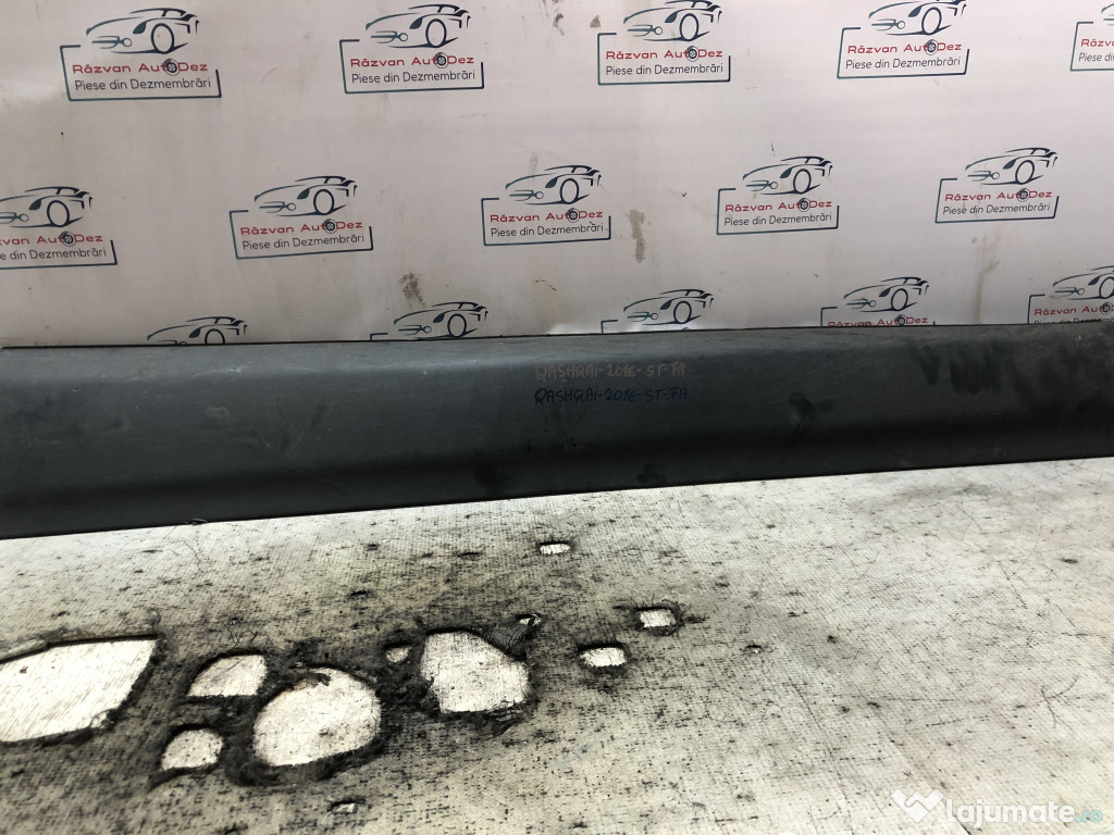 Bandou usa stanga fata Nissan Qashqai 2016