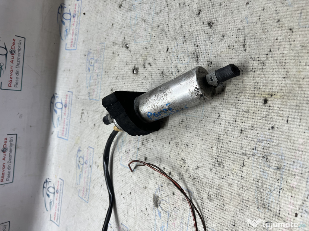 Pompa auxiliară motorină Audi A4 B8 2.0 2012