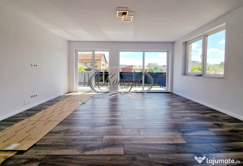 Apartament cu terasa si garaj inclus, zona Andrei Muresanu