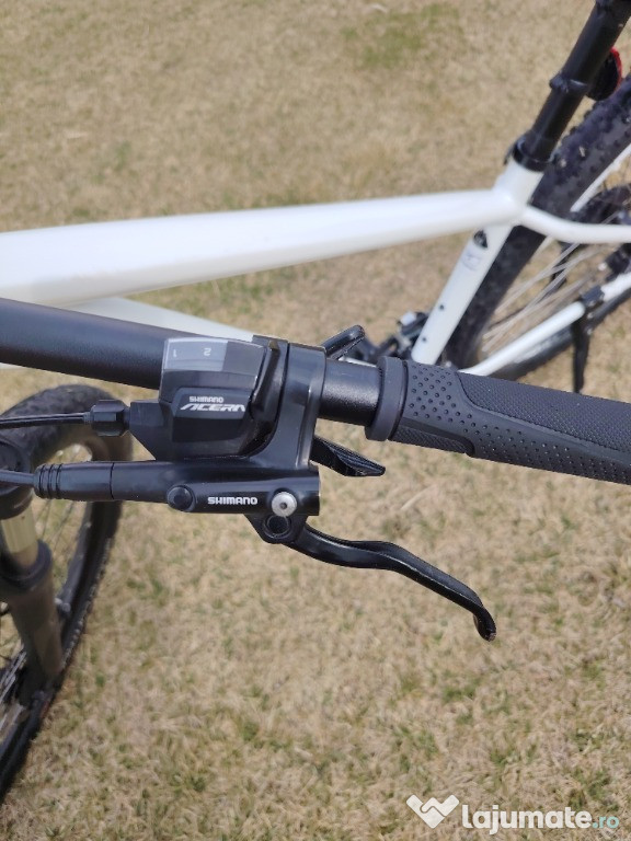 Bicicletă Specialized întreținută