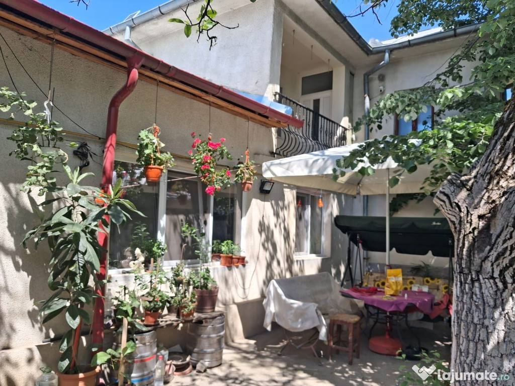 Casa 4 camere cu etaj | Strada Raului aproape de Strada Brestei