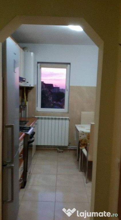 Inchiriez apartament 2 camere+1 la mansarda Turnisor