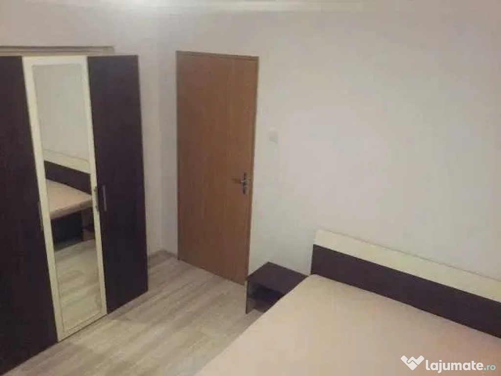 De inchiriat 3 camere Pacii,centrala proprie