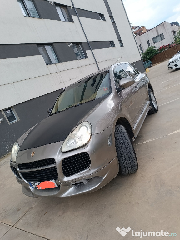 Porsche Cayenne pachet gts
