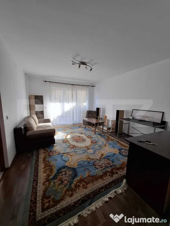 Apartament 2 camere, decomandat, 50mp, parcare,boxa, zona st