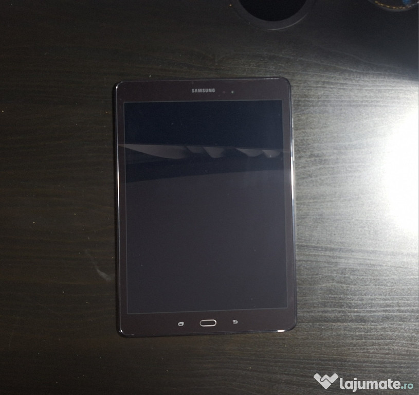 Samsung Galaxy Tab A T-550, 9.7" Quad-Core