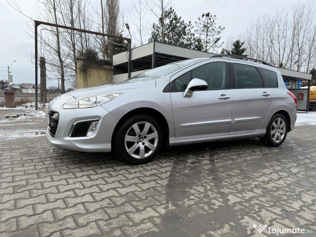 Peugeot 308 SW 2012