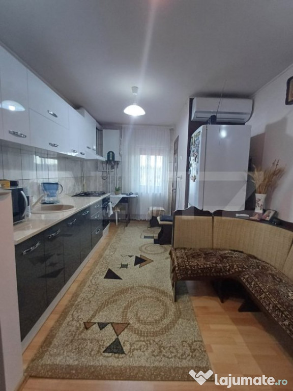 Apartament 2 camere 50 mp, zona Blocuri, Campia Turzii