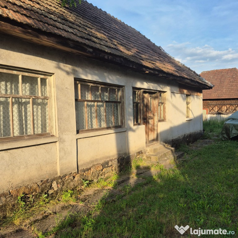 Bargau, casa 30 ari teren