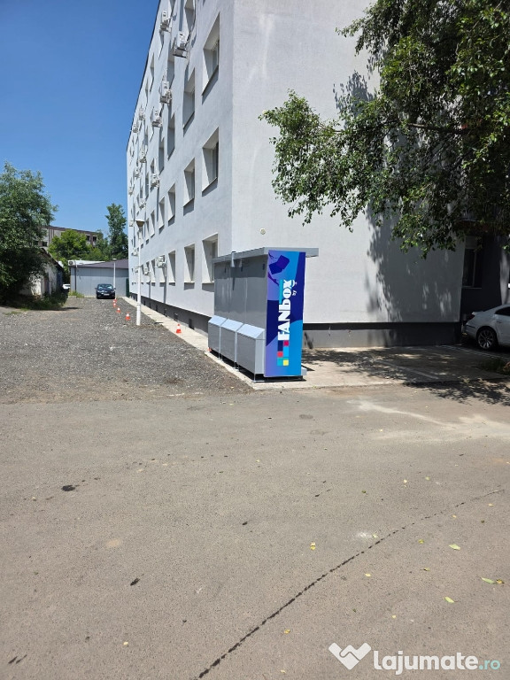 închiriez garsoniera în zona militari