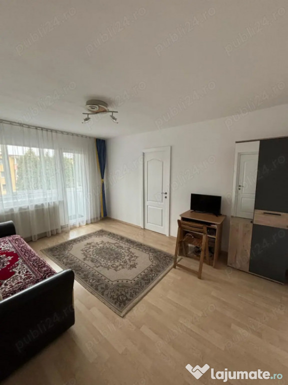 Apartament 2 camere semidecomandate zona Astra
