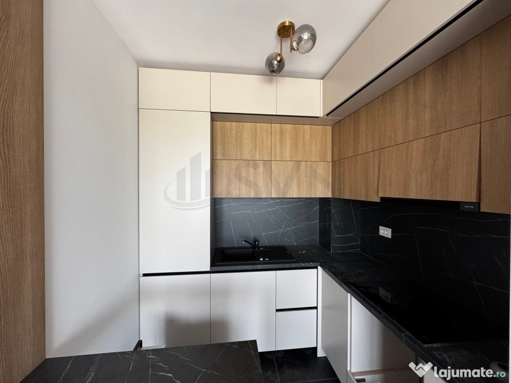 Studio premium Atrium Plaza PRIMA CHIRIE Loc parcare inclus