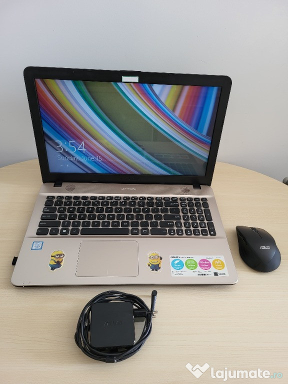 Laptop Asus A541U