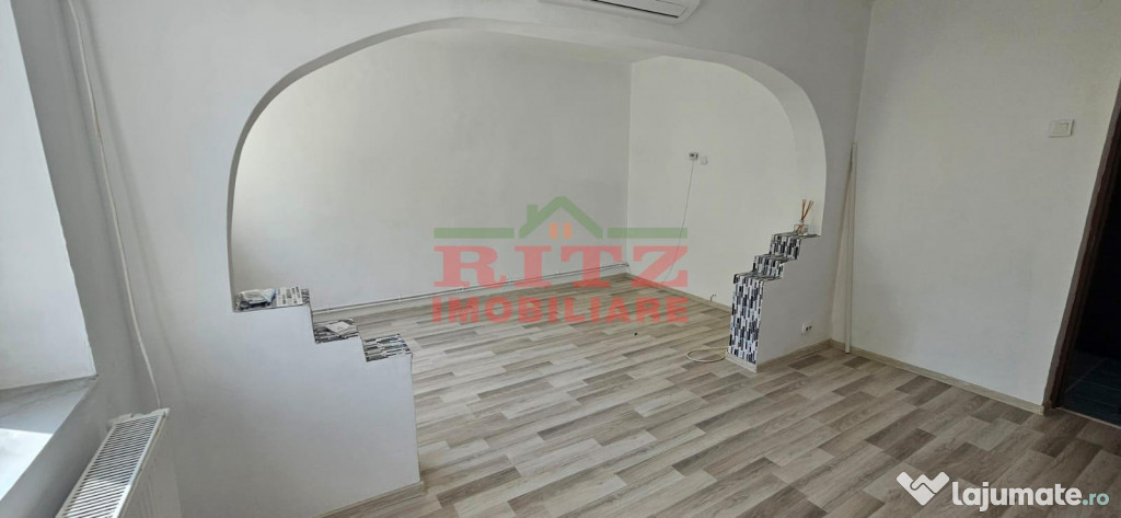 Apartament 3 camere modificat in 2 camere!!!!!