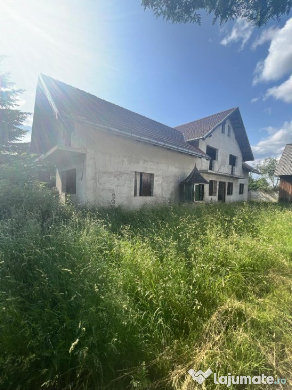 Oportunitate!!! Casa individuala 150 mp, Plus casa la rosu