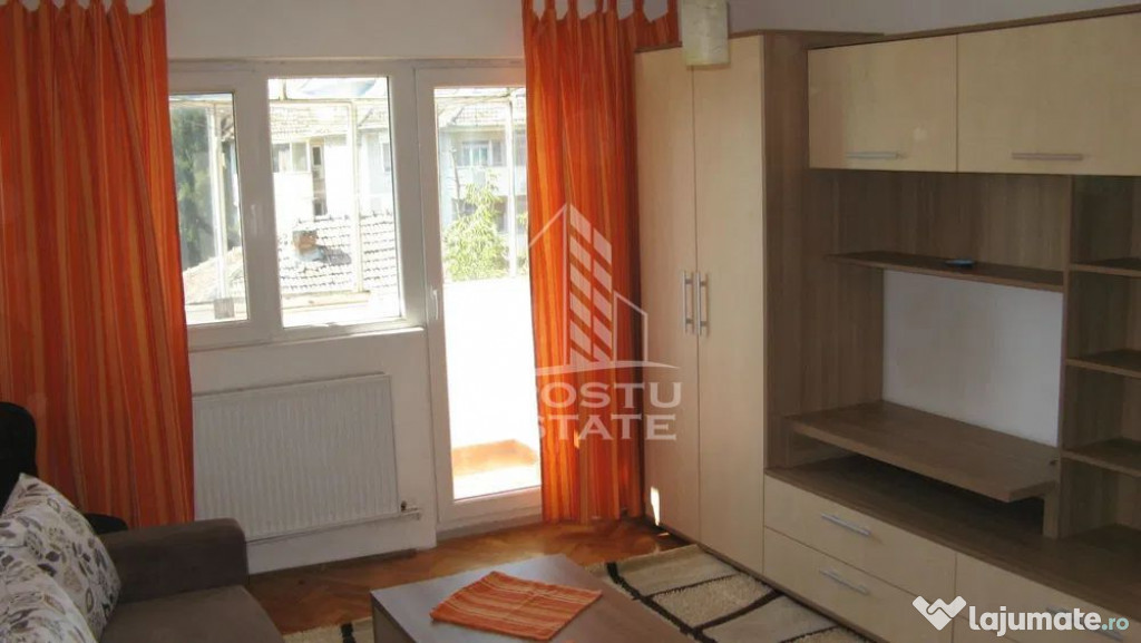 Apartament spatios cu o camera, decomandat, et. intermedi...