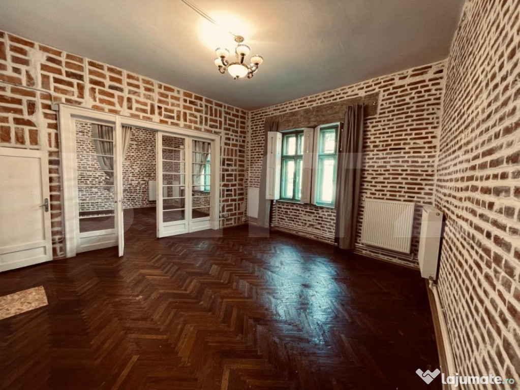 Casa de inchiriat, camere, 103 mp!nemobilata/mobilata, zona